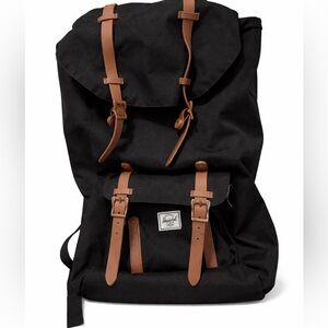 Hershel backpack - excellent condition